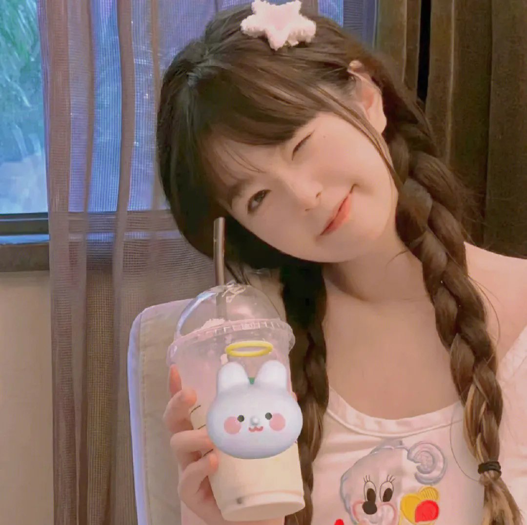 汽车女窃贼